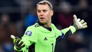 Kaleci Neuer cilt kanserine yakalandı