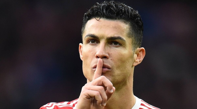 Ronaldo: "Manchester United bana ihanet etti"