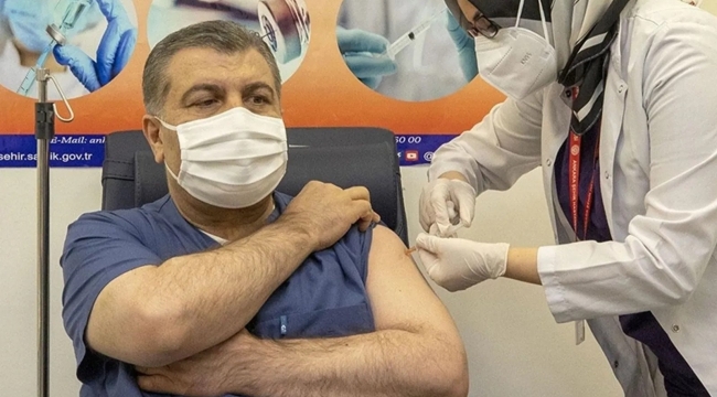 TTB'den tepki: "Aşılama neredeyse durdu"