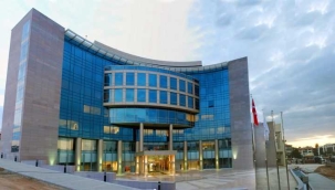 65 baro, "düşük CMK ücretlerini" protesto etti