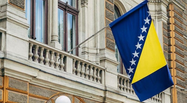 AB, Bosna Hersek'e aday ülke statüsü verdi