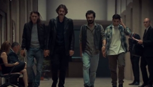 Behzat Ç.'ye "uyuşturucu satan taraftar" tepkisi