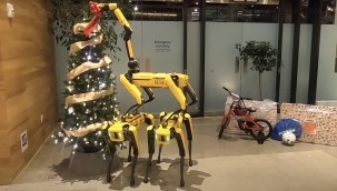 Boston Dynamics robotlarından yeni yıl videosu