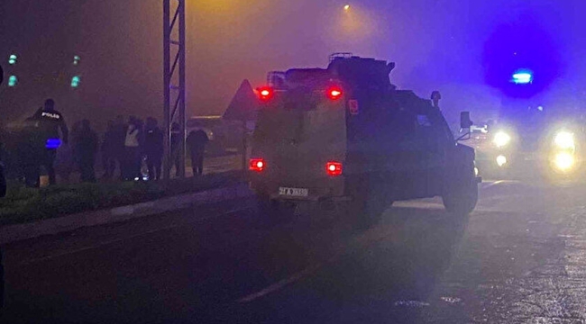 Diyarbakır'da polislere bombalı saldırı: 9 yaralı