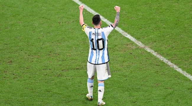 Dünya Kupası yarı final: Arjantin 3-0 Hırvatistan