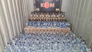 Düzce'de 1.639 şişe sahte içki ele geçirildi