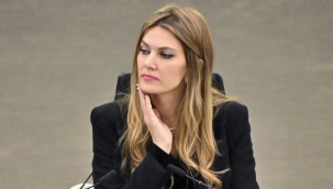 Eva Kaili'nin gözaltı süresi 1 ay uzatıldı