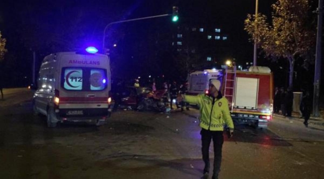 Konya'da ambulans ile otomobil çarpıştı: 7 yaralı