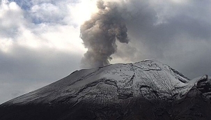 Meksika'da Popocatepetl Yanardağı'nda patlama