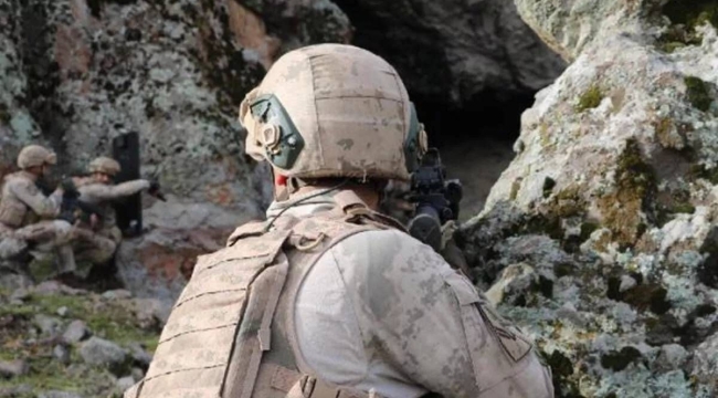 Tunceli'de PKK'ya ait 15 sığınak imha edildi