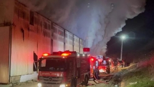 Tuzla'da geri dönüşüm tesisinde yangın