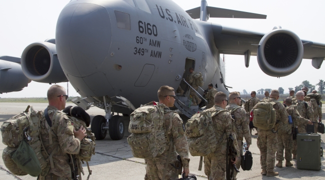 ABD'nin 4 bin askeri en az 9 ay daha Romanya'da