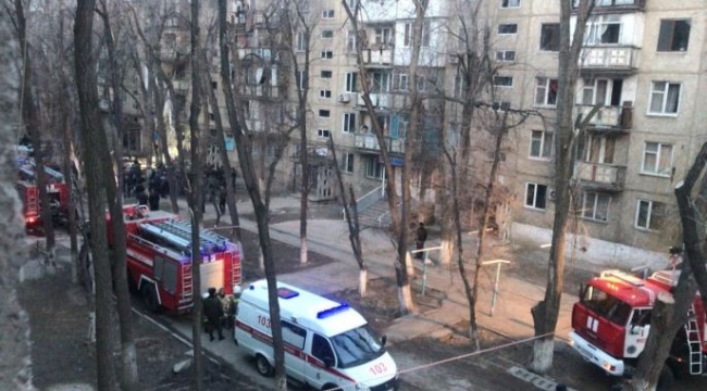 Kazakistan'da bir binada doğalgaz patladı: 3 ölü