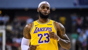LeBron, 38 bin sayı barajını aşan 2. oyuncu oldu