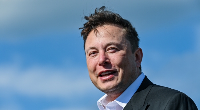 Musk: "Tesla hisseleri tweetlerimden etkilenmedi"