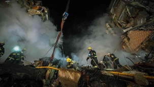 Rus ordusundan Dnipro'ya füze saldırısı: 18 ölü