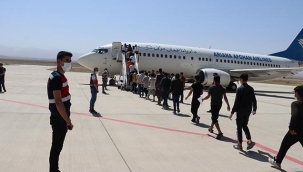 Son bir haftada 2 bin 391 kaçak sınır dışı edildi