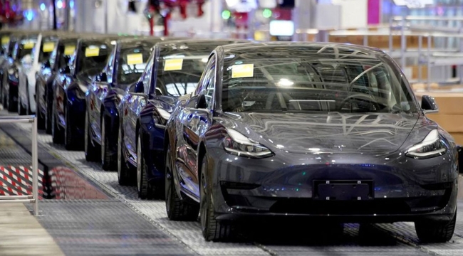 Tesla satışlarını artırmak için %20 indirim yaptı