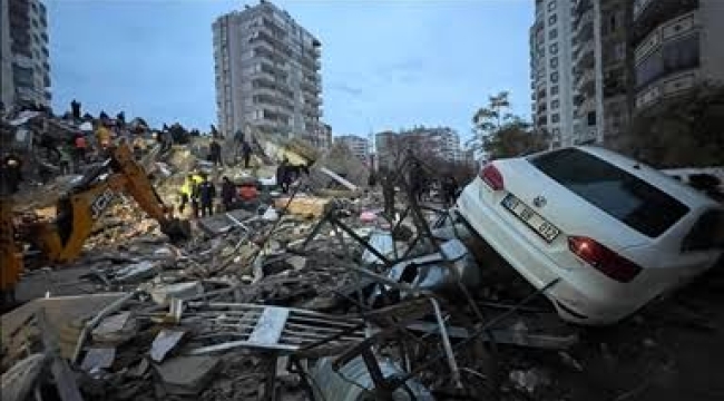 AFAD: "Depremde 76 kişi hayatını kaybetti" 