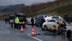 Bursa'da zincirleme kaza: 4 can kaybı, 7 yaralı
