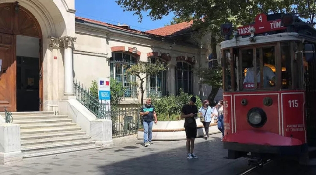 Fransa, İstanbul Başkonsolosluğu'nu kapattı