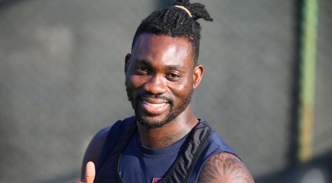 Enkaz altında kalan Christian Atsu vefat etti