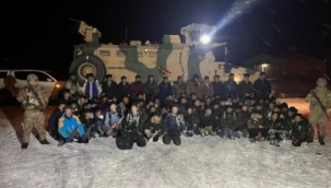 İran sınırında 232 kaçak yakalandı