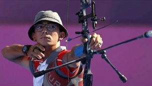 Mete Gazoz'un olimpiyat oku 200 bin TL'ye satıldı