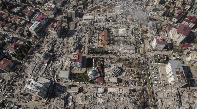 Post: "Dünyanın en ölümcül 20 depreminden biri"