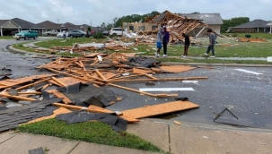 ABD'yi hortum vurdu: Can kaybı 25'e yükseldi