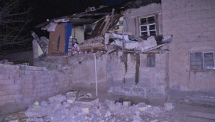 Elazığ'da bir evde soba patladı: 2 kişi yaralı