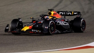 F1 Bahreyn GP'sini Max Verstappen kazandı