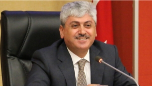 Hatay Valisi Rahmi Doğan'dan vekillik istifası