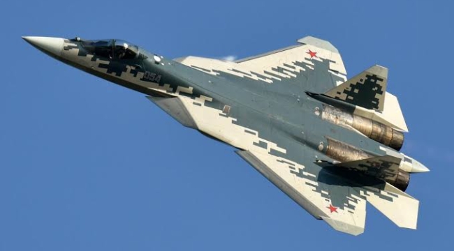 İran, Rusya'dan 24 Su-35 savaş uçağı alacak