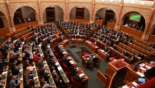 Macaristan Finlandiya'nın NATO üyeliğini onayladı