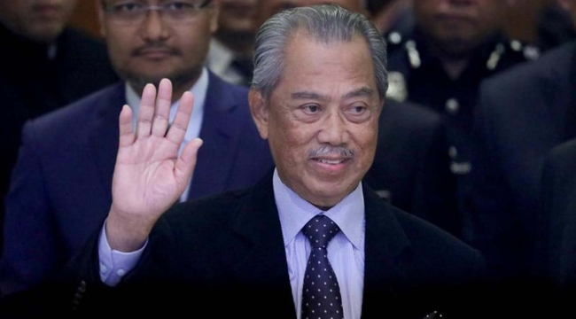 Eski Malezya başbakanına yolsuzluk soruşturması