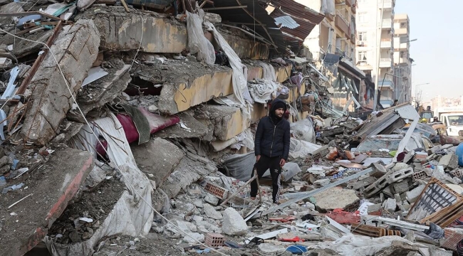 Otellere sığınan depremzedeler tahliye ediliyor