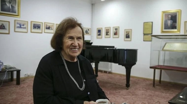 Piyanist Ayşegül Sarıca hayatını kaybetti