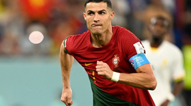 Ronaldo en fazla millî maça çıkan futbolcu oldu