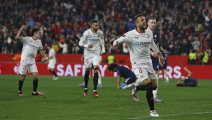 UEFA Avrupa Ligi: Sevilla 2 - 0 Fenerbahçe