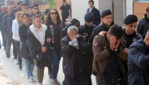 İzmir merkezli uyuşturucu operasyonu: 35 tutuklu