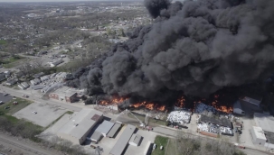 ABD'de geri dönüşüm tesisinde yangın çıktı