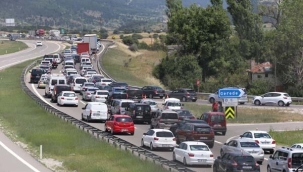 Bolu Anadolu Otoyolu'nda zincirleme trafik kazası