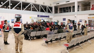 Erzurum'da 333 kaçak ülkelerine gönderildi