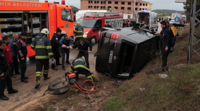 Eskişehir'de zincirleme kaza: 12'si asker 14 yaralı