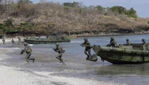 Filipinler ve ABD, ortak askeri tatbikat başlattı