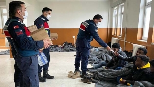 İzmir'de 22'si Yemenli 32 kaçak yakalandı