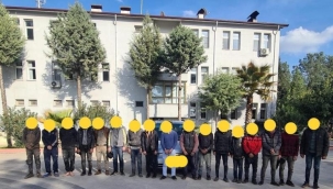Kilis'te Suriyeli 40 kaçak yakalandı 