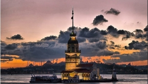 Kız Kulesi'nin çevresindeki iskeleler kaldırıldı