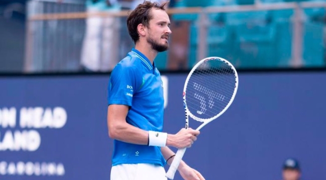 Miami Açık'ta şampiyon Medvedev